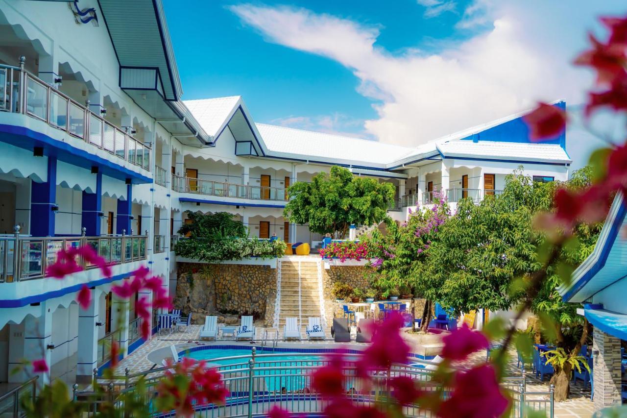 Santiago Cove Hotel And Restaurant Ngoại thất bức ảnh