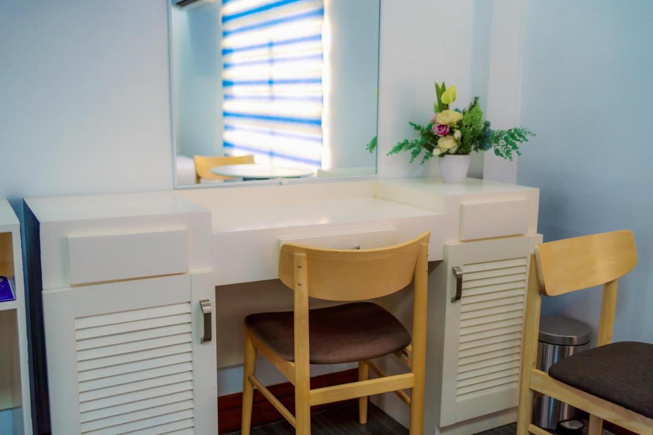 Santiago Cove Hotel And Restaurant Ngoại thất bức ảnh