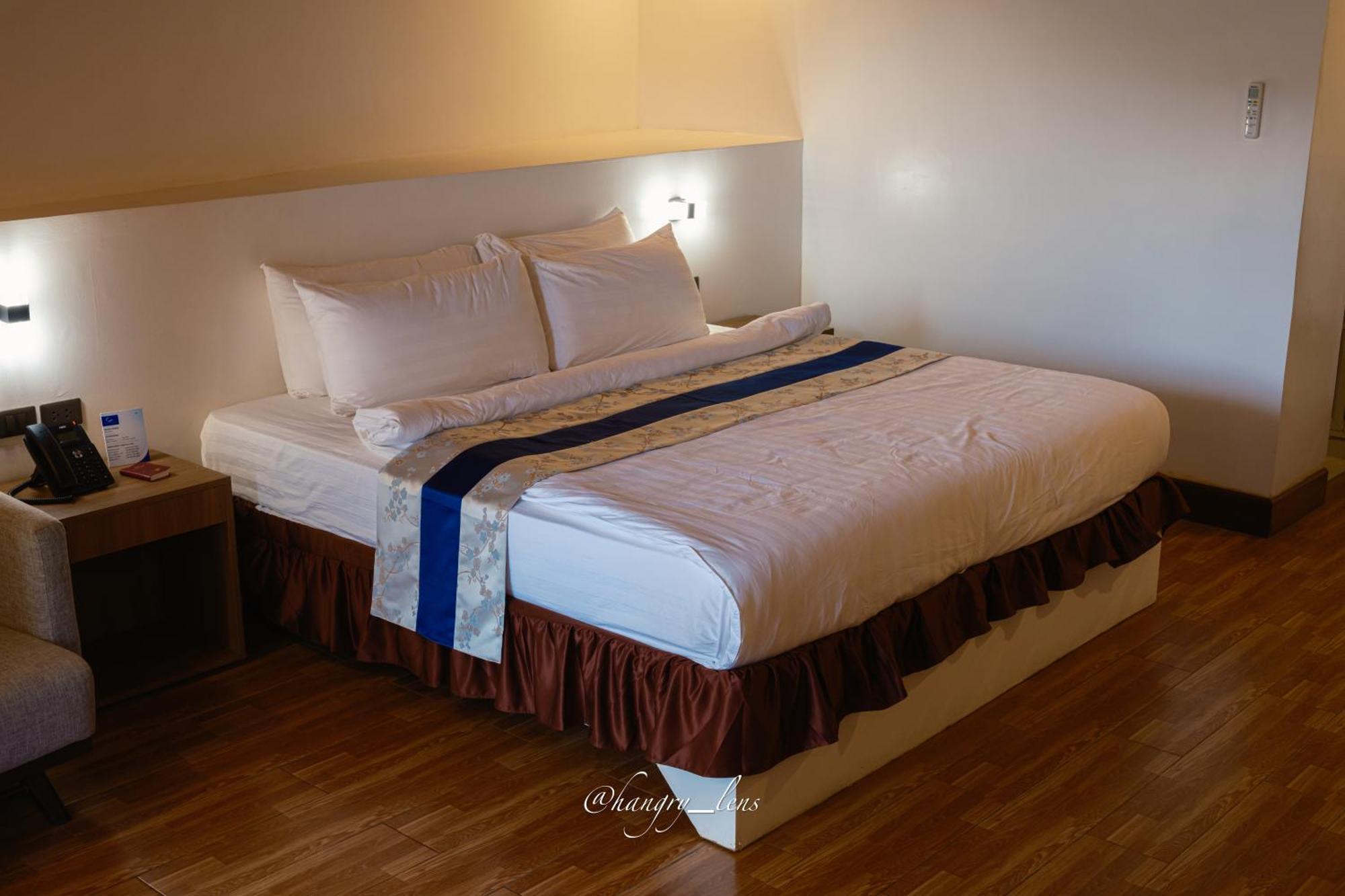 Santiago Cove Hotel And Restaurant Ngoại thất bức ảnh