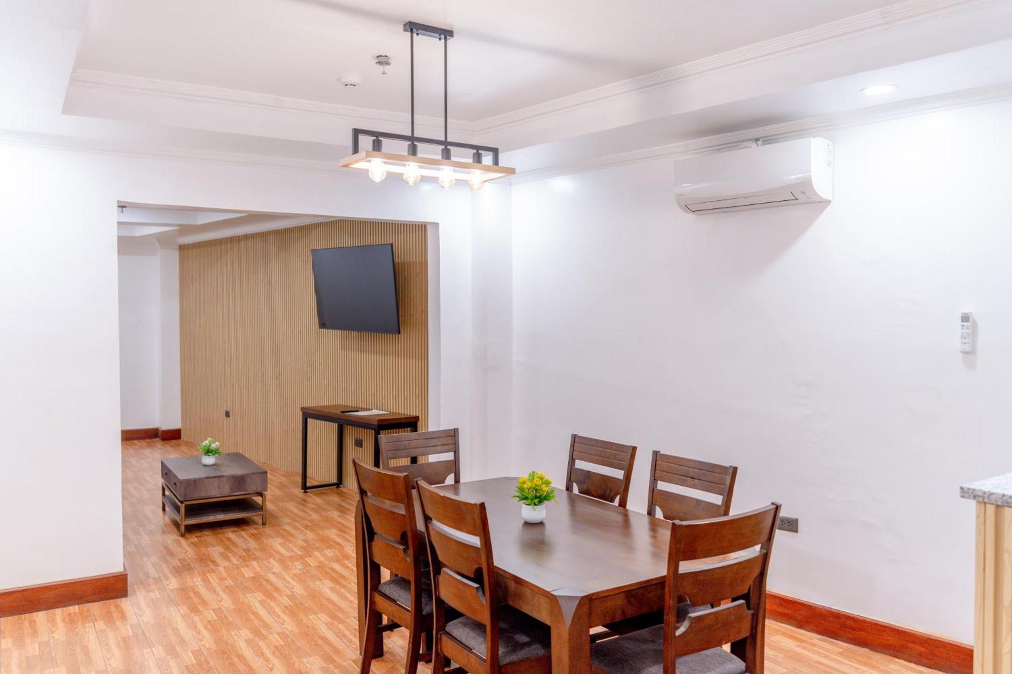Santiago Cove Hotel And Restaurant Ngoại thất bức ảnh